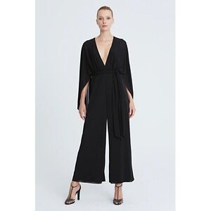Halston Women's 4 Raegan Jersey Jumpsuit V-Neck Cape Sleeve Belted Wide Leg $575